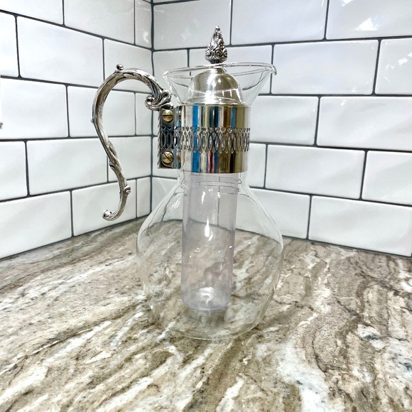 Vintage Glass and Silver Pitcher Carafe with Plastic Ice Cooling Tube Chill It - Picture 2 of 14